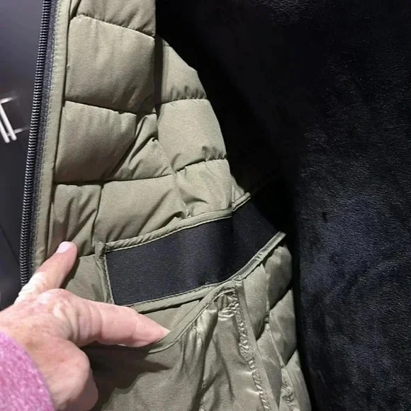 Michael Kors Down alternative hooded puffer parka coat,ultralight,zipper,logo